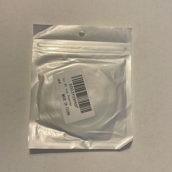 Honda logo car cup Coasters in black, white and red Set of 2 NWT - Picture 4 of 4